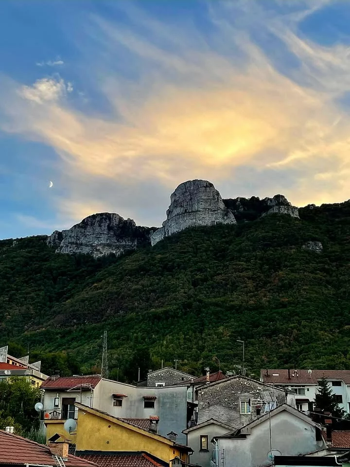 Monte Panormo da Sicignano degli Alburni.
Mille metri di bellezza!!!